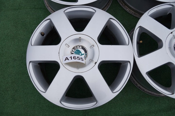 4x Alufelge 16 Zoll 6.5" 5x112 50ET Glanz Silber 1Z0601025B Skoda Octavia Ii FEL8833687684sw