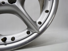 Load image into Gallery viewer, 1x Alufelge 18 Zoll 8.0&quot; 5x120 47ET Glanz Silber 6758194 BMW Z4 E85 Rim Wheel