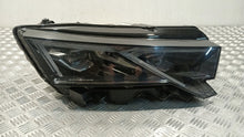 Load image into Gallery viewer, Frontscheinwerfer Skoda Octavia IV 5E4941036 LED Rechts Scheinwerfer Headlight SCH3316785191kt