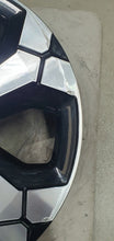 Load image into Gallery viewer, 1x Alufelge 18 Zoll 6.5" 5x114.3 32ET 403000722R Dacia Duster III 1 Rim Wheel FEL5721590309oz