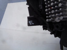 Laden Sie das Bild in den Galerie-Viewer, Frontscheinwerfer VW Tiguan 5NB941081C Links Scheinwerfer Headlight