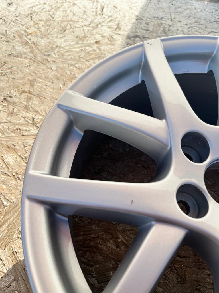 1x Alufelge 17 Zoll 7.0" 5x114.3 HL44471 Toyota Corolla Verso Rim Wheel