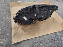 Laden Sie das Bild in den Galerie-Viewer, Frontscheinwerfer Audi Q7 4M0941011C LED Vorderseite Scheinwerfer Headlight