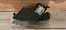 Laden Sie das Bild in den Galerie-Viewer, Frontscheinwerfer Audi A3 301206274 Rechts Scheinwerfer Headlight