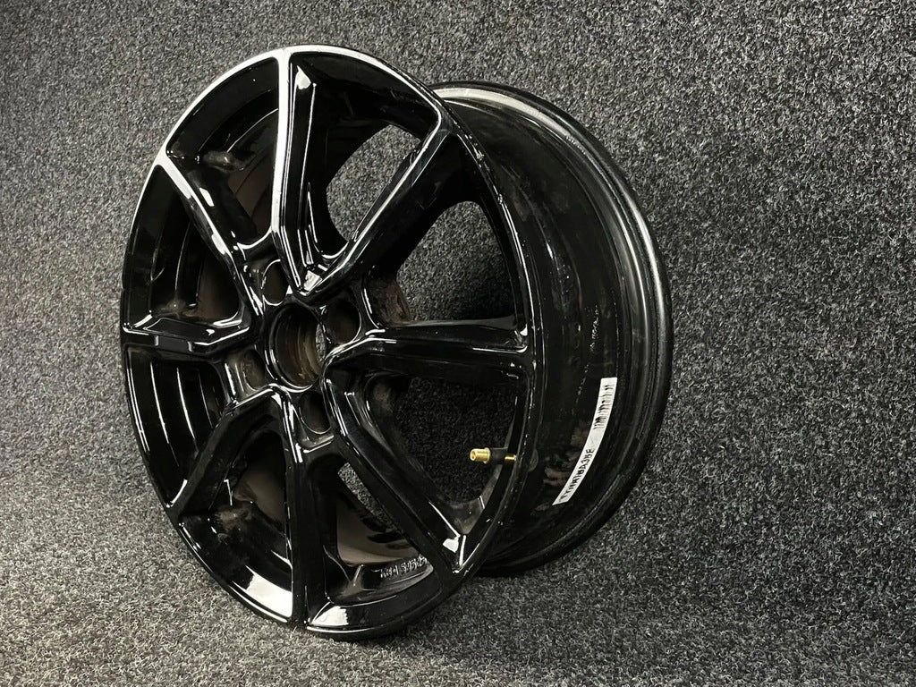 1x Alufelge 15 Zoll KBA53525 Ford Fiesta Rim Wheel FEL4079823830wq