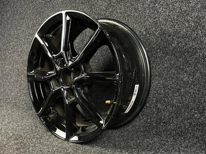 1x Alufelge 15 Zoll KBA53525 Ford Fiesta Rim Wheel FEL4079823830wq
