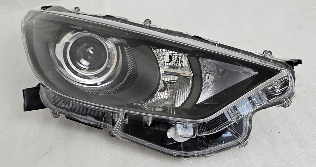 Frontscheinwerfer Toyota Yaris LED Rechts Scheinwerfer Headlight SCH2530610955fc