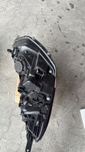 Laden Sie das Bild in den Galerie-Viewer, Frontscheinwerfer Hyundai Ix20 Ein Stück (Rechts oder Links) Headlight SCH3268515104qo