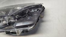 Laden Sie das Bild in den Galerie-Viewer, Frontscheinwerfer Toyota Rav IV LED Rechts Scheinwerfer Headlight