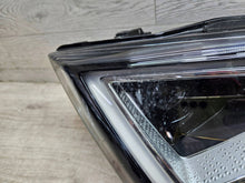 Laden Sie das Bild in den Galerie-Viewer, Frontscheinwerfer Cupra Ateca 576941032B 1EX014 891-32 LED Rechts Headlight SCH2970903046qc