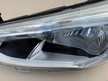 Laden Sie das Bild in den Galerie-Viewer, Frontscheinwerfer Ford Focus JX7B-13W030-AE Links Scheinwerfer Headlight SCH9524278983nt