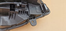 Laden Sie das Bild in den Galerie-Viewer, Frontscheinwerfer Daf 2188985 Rechts Scheinwerfer Headlight SCH7135601924kd