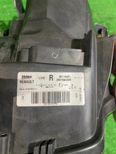 Laden Sie das Bild in den Galerie-Viewer, Frontscheinwerfer Dacia Sandero II 260108435R Rechts Scheinwerfer Headlight