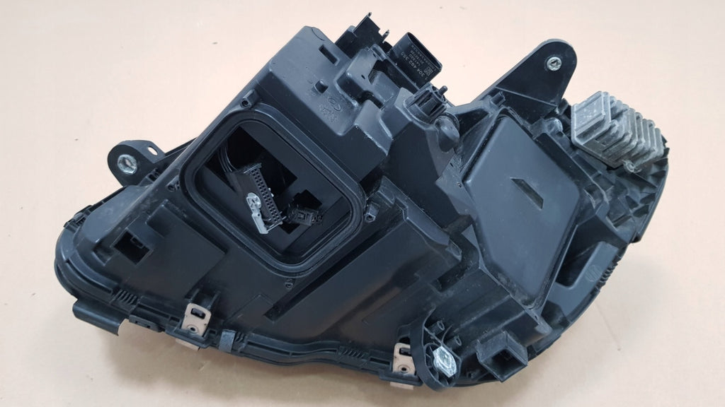 Frontscheinwerfer Mercedes-Benz W205 A2059063803 LED Rechts Headlight SCH9322275001ug