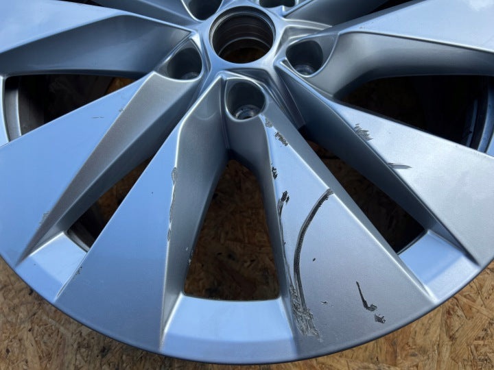 1x Alufelge 19 Zoll 8.0" 5x112 45ET 5LA601025 Skoda Rim Wheel FEL9862810997gy