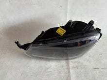 Laden Sie das Bild in den Galerie-Viewer, Frontscheinwerfer Skoda Yeti 5L1941015D Links Scheinwerfer Headlight