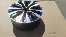 Load image into Gallery viewer, 1x Alufelge 17 Zoll 6.5&quot; 5x112 44ET A1774011000 Mercedes-Benz Cla Rim Wheel