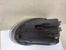 Laden Sie das Bild in den Galerie-Viewer, Frontscheinwerfer VW New Beetle Rechts Scheinwerfer Headlight SCH1931248821rp