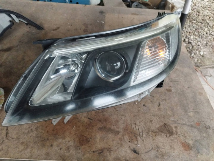 Frontscheinwerfer Saab 9-3 165617-00LI Links Scheinwerfer Headlight SCH4177767034td