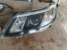 Laden Sie das Bild in den Galerie-Viewer, Frontscheinwerfer Saab 9-3 165617-00LI Links Scheinwerfer Headlight SCH4177767034td