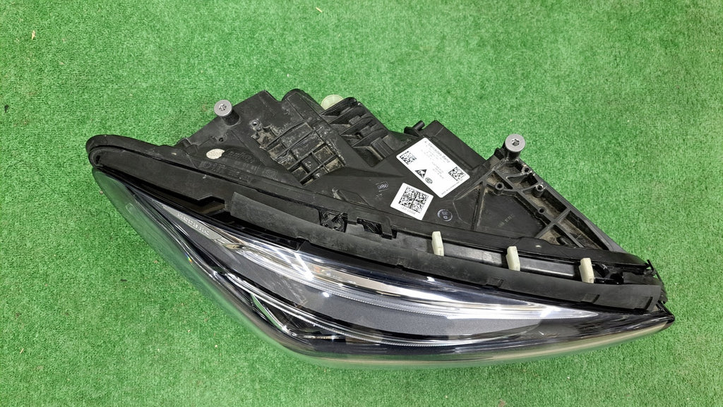 Frontscheinwerfer Mercedes-Benz W247 A247902003 FULL LED Rechts Headlight