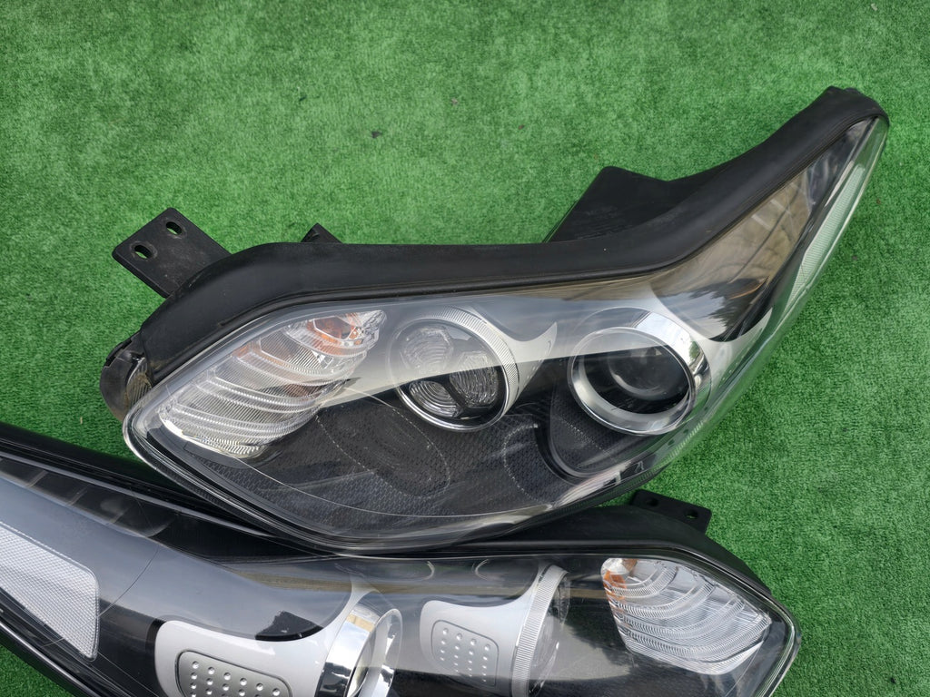 Frontscheinwerfer Kia 92102F1110 92101F1110 Ein Satz Scheinwerfer Headlight SCH7740589280ge