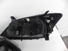 Laden Sie das Bild in den Galerie-Viewer, Frontscheinwerfer Toyota 89007167 Ein Stück (Rechts oder Links) Headlight