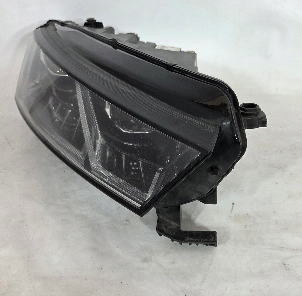 Frontscheinwerfer Skoda Octavia IV 5E4941016A LED Rechts Scheinwerfer Headlight SCH5781401759se