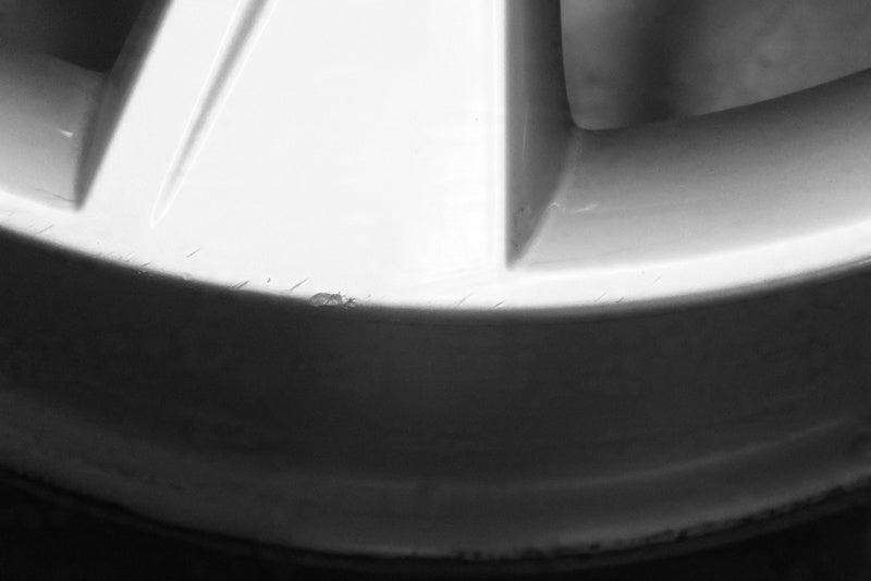 1x Alufelge 17 Zoll 7.0" 5x100 46ET Glanz Silber 6V0601025 Skoda Rim Wheel