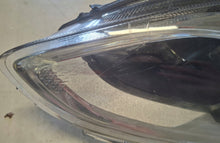 Laden Sie das Bild in den Galerie-Viewer, Frontscheinwerfer Ford Fiesta H1BB-13E015-AE Links Scheinwerfer Headlight SCH4651594867nd