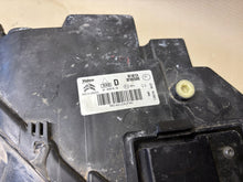 Laden Sie das Bild in den Galerie-Viewer, Frontscheinwerfer Citroën Berlingo 9816825080 90146124 Rechts Headlight