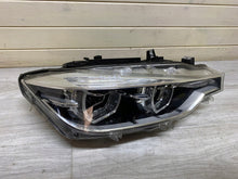 Laden Sie das Bild in den Galerie-Viewer, Frontscheinwerfer BMW 3 F30 F31 9883502-01 LED Rechts Scheinwerfer Headlight SCH5579680366cu