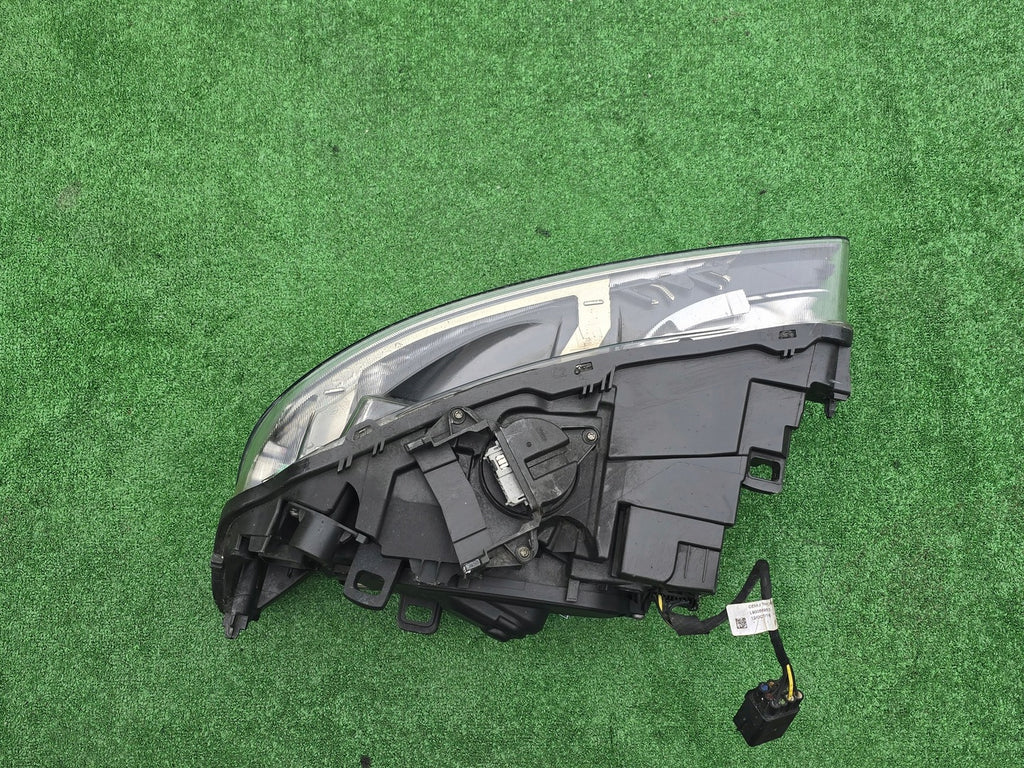 Frontscheinwerfer Volvo S60 V60 31420262 Bi-Xenon Rechts Scheinwerfer Headlight SCH9725324612rb