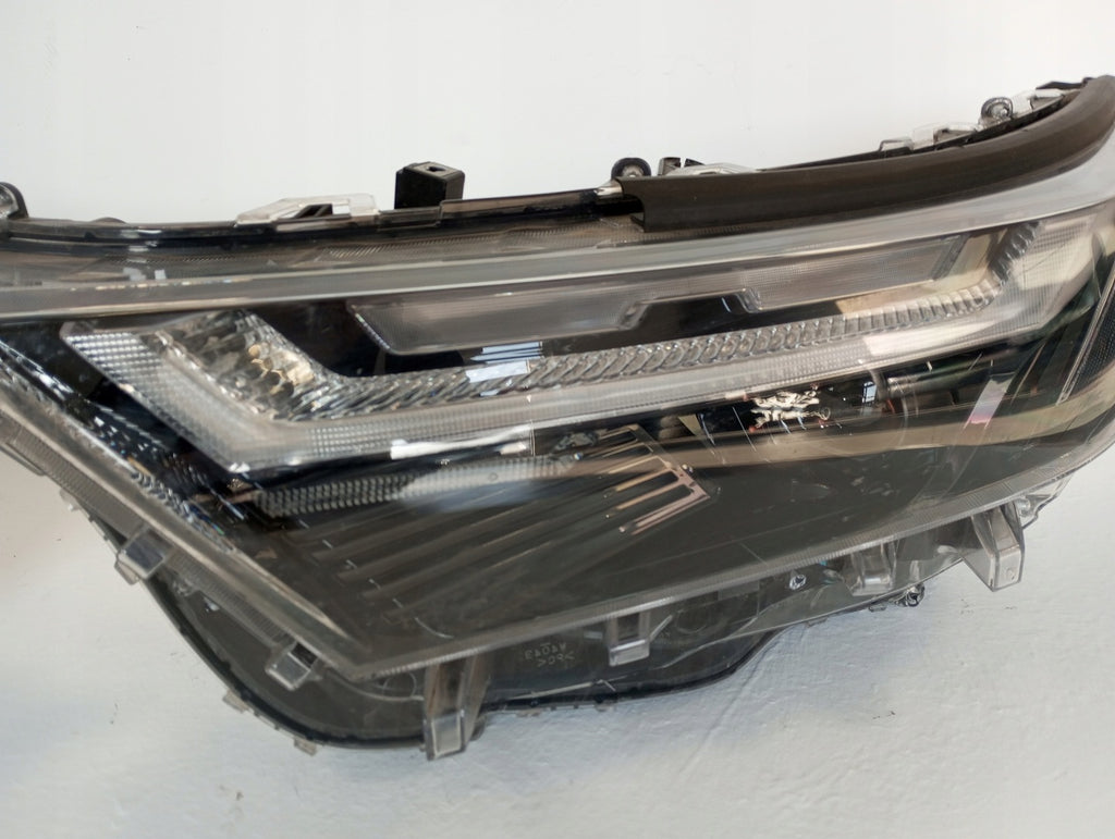 Frontscheinwerfer Toyota Rav 4 89908-42140 Full LED Rechts oder Links SCH9467447567if
