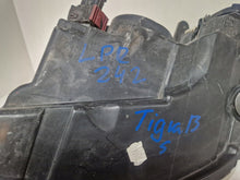 Laden Sie das Bild in den Galerie-Viewer, Frontscheinwerfer Opel Tigra 93164836 Rechts Scheinwerfer Headlight SCH2622750292bi