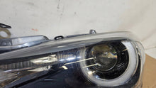 Laden Sie das Bild in den Galerie-Viewer, Frontscheinwerfer Mazda 3 I B63C-51040 LED Links Scheinwerfer Headlight SCH2514080014vc