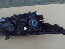 Load image into Gallery viewer, Frontscheinwerfer Toyota Corolla 51150-02T31 Links Scheinwerfer Headlight SCH4508205865bw