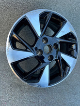 Laden Sie das Bild in den Galerie-Viewer, 1x Alufelge 16 Zoll 6.5" 4x108 9833892580 Opel Corsa F Rim Wheel FEL5634796191xr
