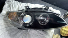 Laden Sie das Bild in den Galerie-Viewer, Frontscheinwerfer BMW 3 E93 E92 7162130 Xenon Rechts Scheinwerfer Headlight SCH4645014795zr