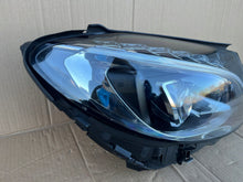 Laden Sie das Bild in den Galerie-Viewer, Frontscheinwerfer Mercedes-Benz W205 A2059067403 LED Rechts Headlight SCH9972843520km