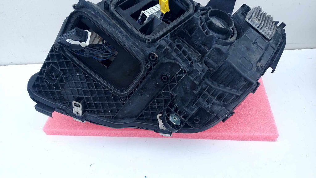 Frontscheinwerfer Mercedes-Benz W205 2059068605 Rechts Scheinwerfer Headlight SCH3895704321us