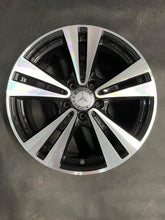 Load image into Gallery viewer, 4x Alufelge 17 Zoll 7.5" 5x112 52 5ET A2464011400 Mercedes-Benz W246 Rim Wheel FEL6254051006dj
