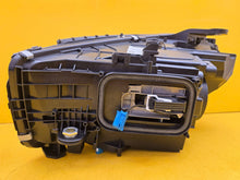 Laden Sie das Bild in den Galerie-Viewer, Frontscheinwerfer Mercedes-Benz W206 A2069065404 LED Rechts Headlight SCH2865131672tp