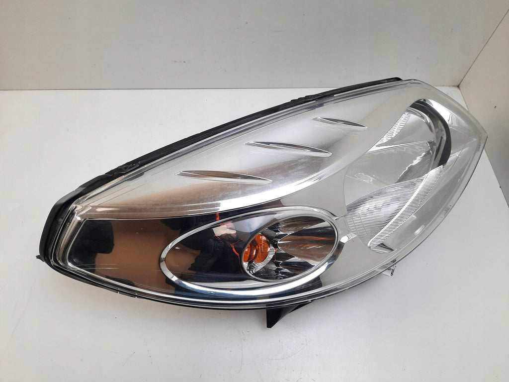 Frontscheinwerfer Dacia Sandero 8200733877 Rechts Scheinwerfer Headlight SCH7499816595ko