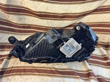 Load image into Gallery viewer, Frontscheinwerfer Skoda Scala 655941016A LED Rechts Scheinwerfer Headlight SCH4750396286ws