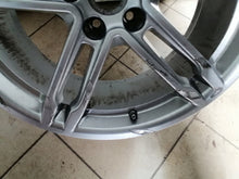 Load image into Gallery viewer, 1x Alufelge 19 Zoll 9.0&quot; 5x112 21ET 95B601025BN Porsche Macan Rim Wheel