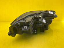 Laden Sie das Bild in den Galerie-Viewer, Frontscheinwerfer BMW 1 7886591-10 LED Links Scheinwerfer Headlight SCH3461048895dk