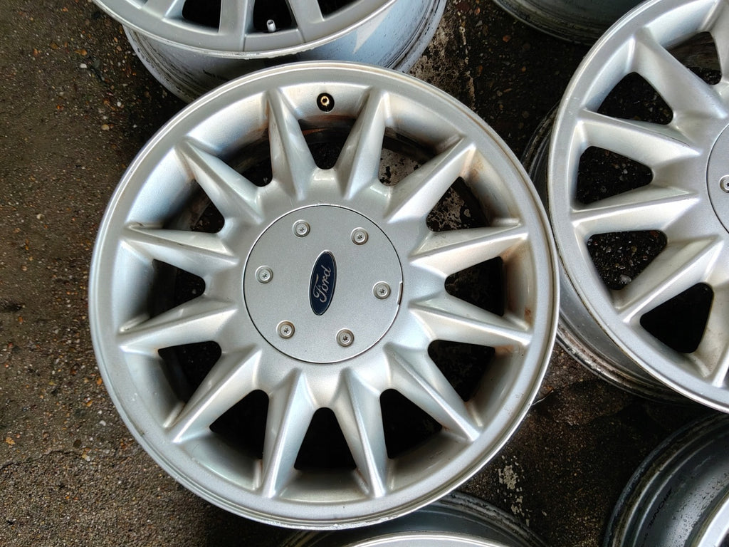 4x Alufelge 16 Zoll 6.0" 4x108 49 5ET Glanz Silber Ford I Rim Wheel FEL9297206482kz