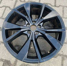 Laden Sie das Bild in den Galerie-Viewer, 1x Alufelge 18 Zoll 7.0" 5x100 2G7601025F VW Taigo Rim Wheel FEL9157136209bo