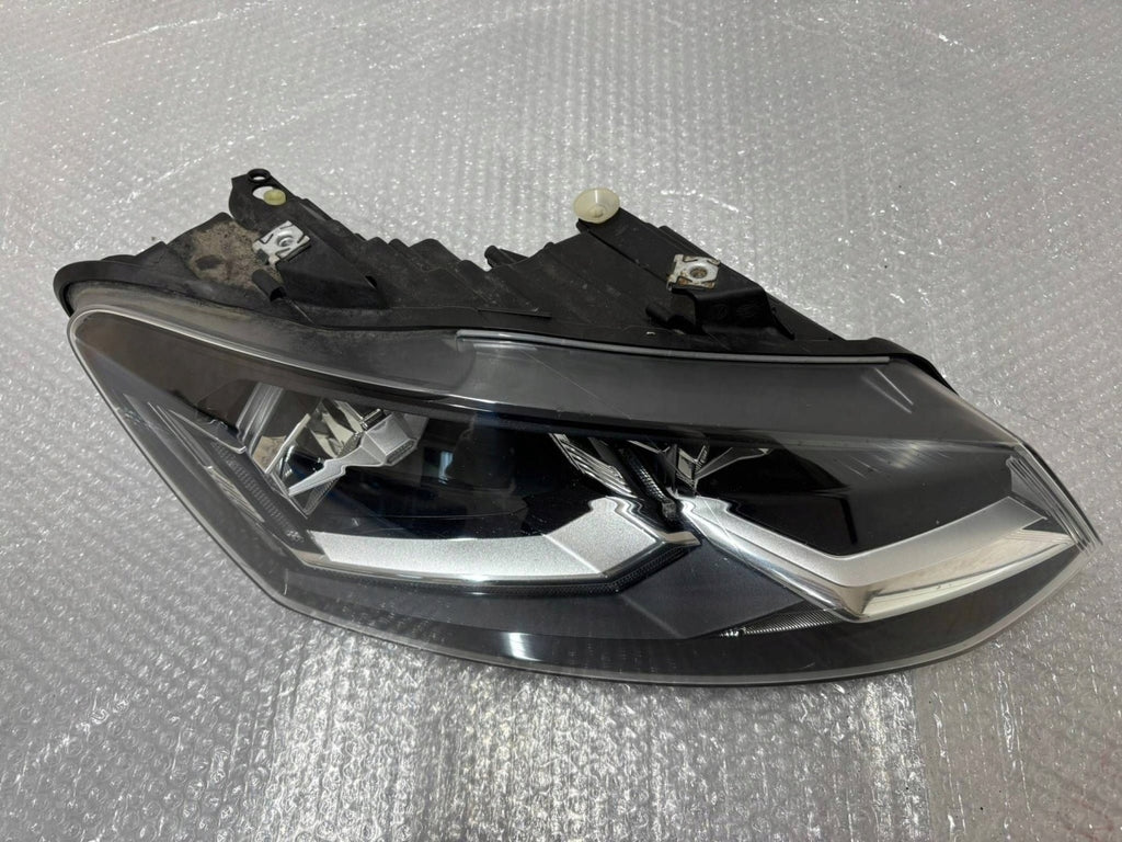Frontscheinwerfer VW Polo 6C1941036 Rechts Scheinwerfer Headlight SCH8986577786za